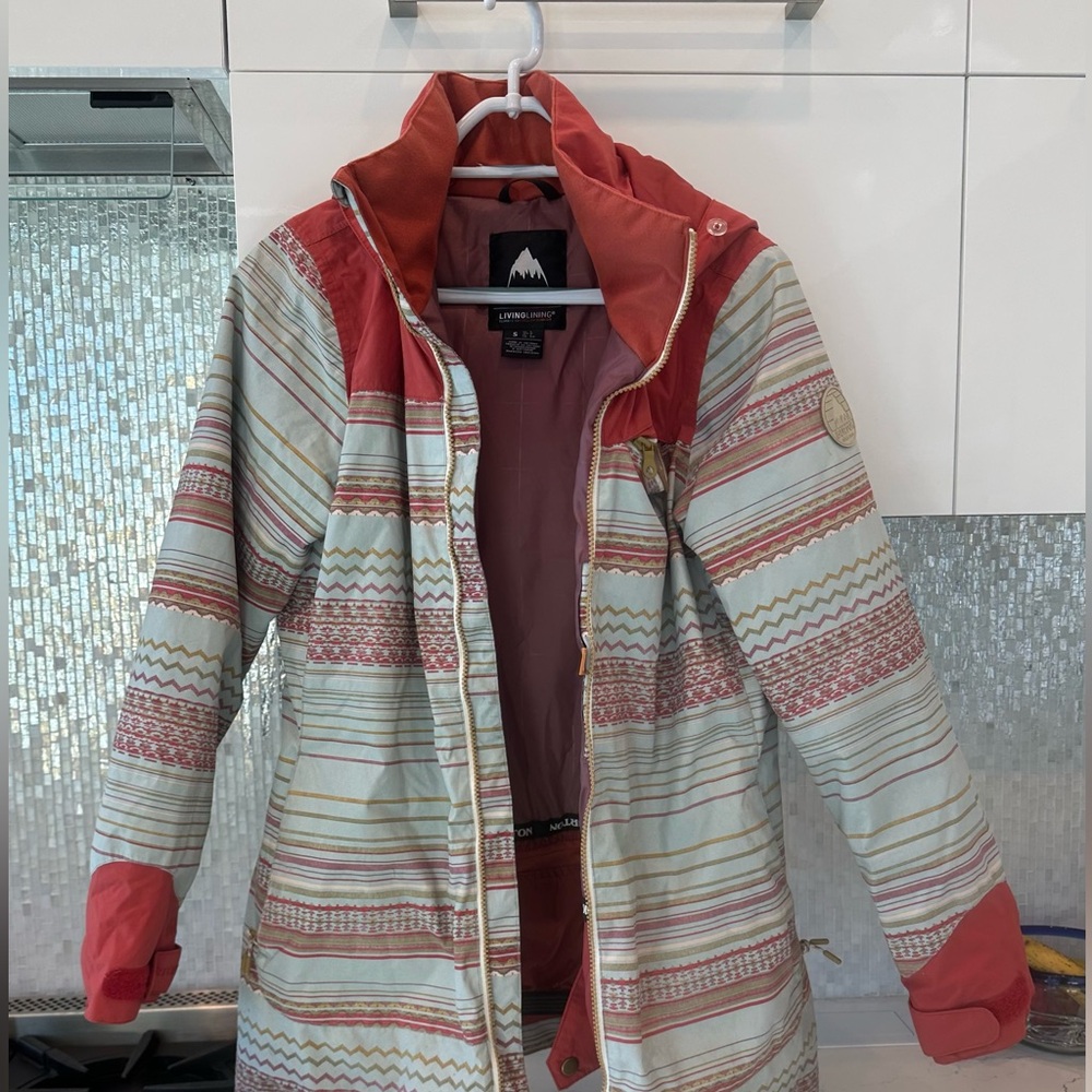 Burton Dryride  hoodie Lelah Snow Jacket - open to offers